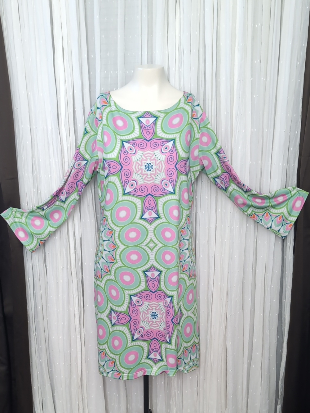 Parisou Paisley Dress | Made in USA | Pale Green Pink Midi Dress | Size Large